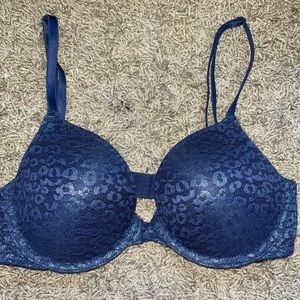 PINK victoria’s secret blue shimmer cheetah print tshirt bra